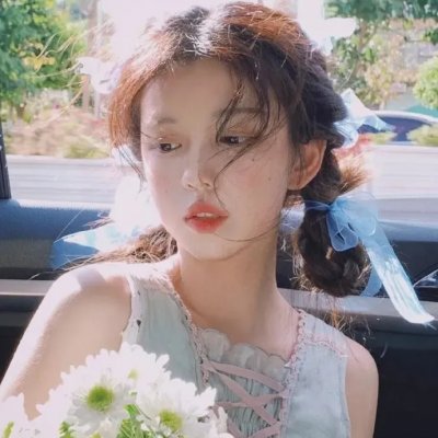 水中的女人