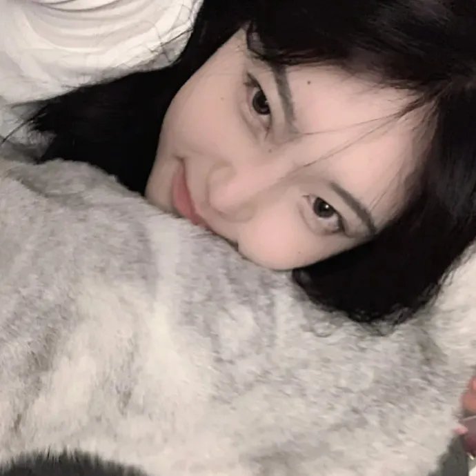 绿茵春色